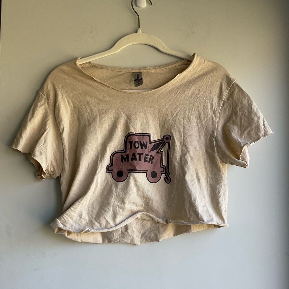 Cropped tow mater shirt